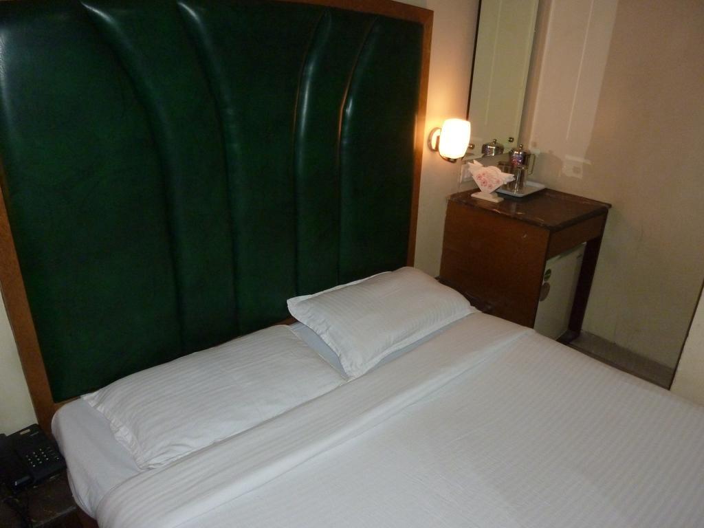 Hotel Park Shilton Mumbai Exterior foto