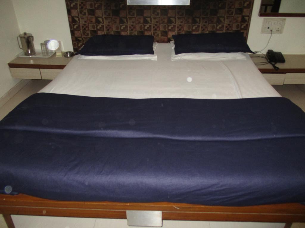 Hotel Park Shilton Mumbai Exterior foto